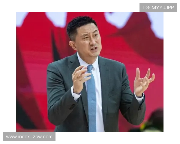 杜锋掌舵广东男篮豪取28分大胜 维多利亚成手下败将